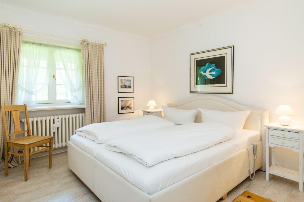 Schlafzimmer in Ferienwohnung Keitum