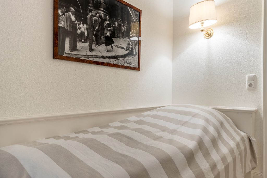 Bett in Ferienwohnung Keitum