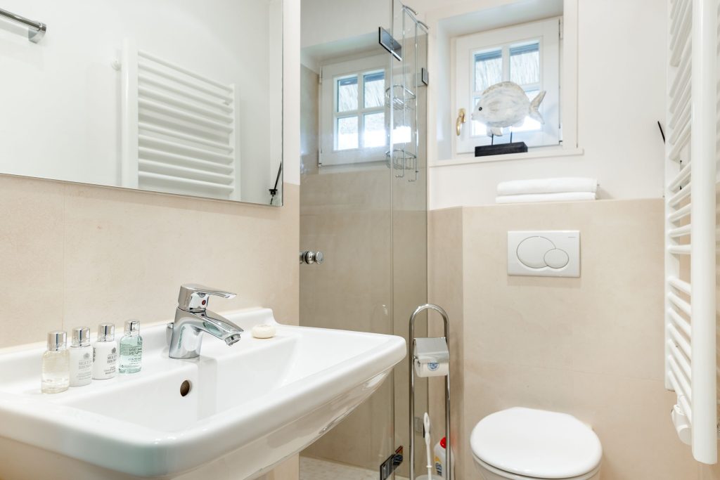 Bad in Ferienwohnung Keitum