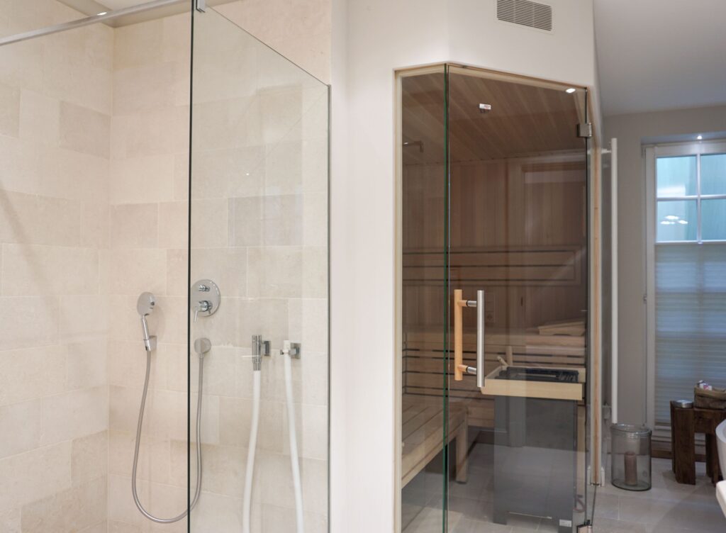 Dusche & Sauna in Ferienhaus in Rügen
