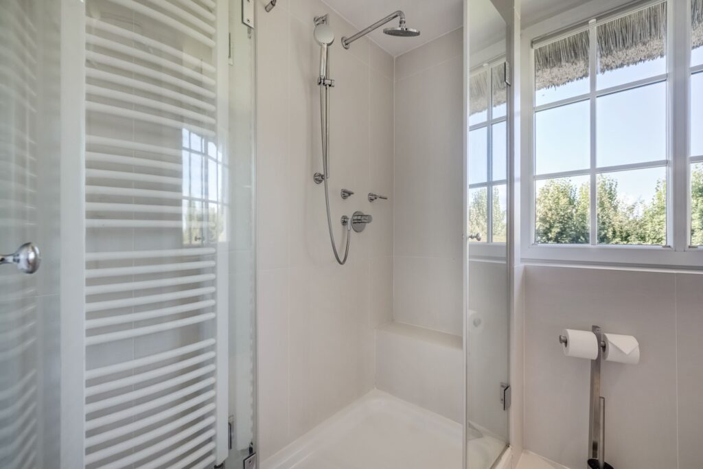 Dusche in Ferienhaus auf Sylt